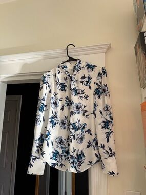 White House Black Market White Button-Up Shirt with Blue Floral Print